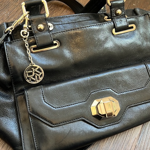 DKNY Black Leather Tote with Crossbody strap - Picture 9 of 9